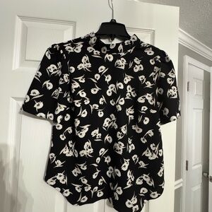 Ann Taylor Black and White Patterned women’s Shirt